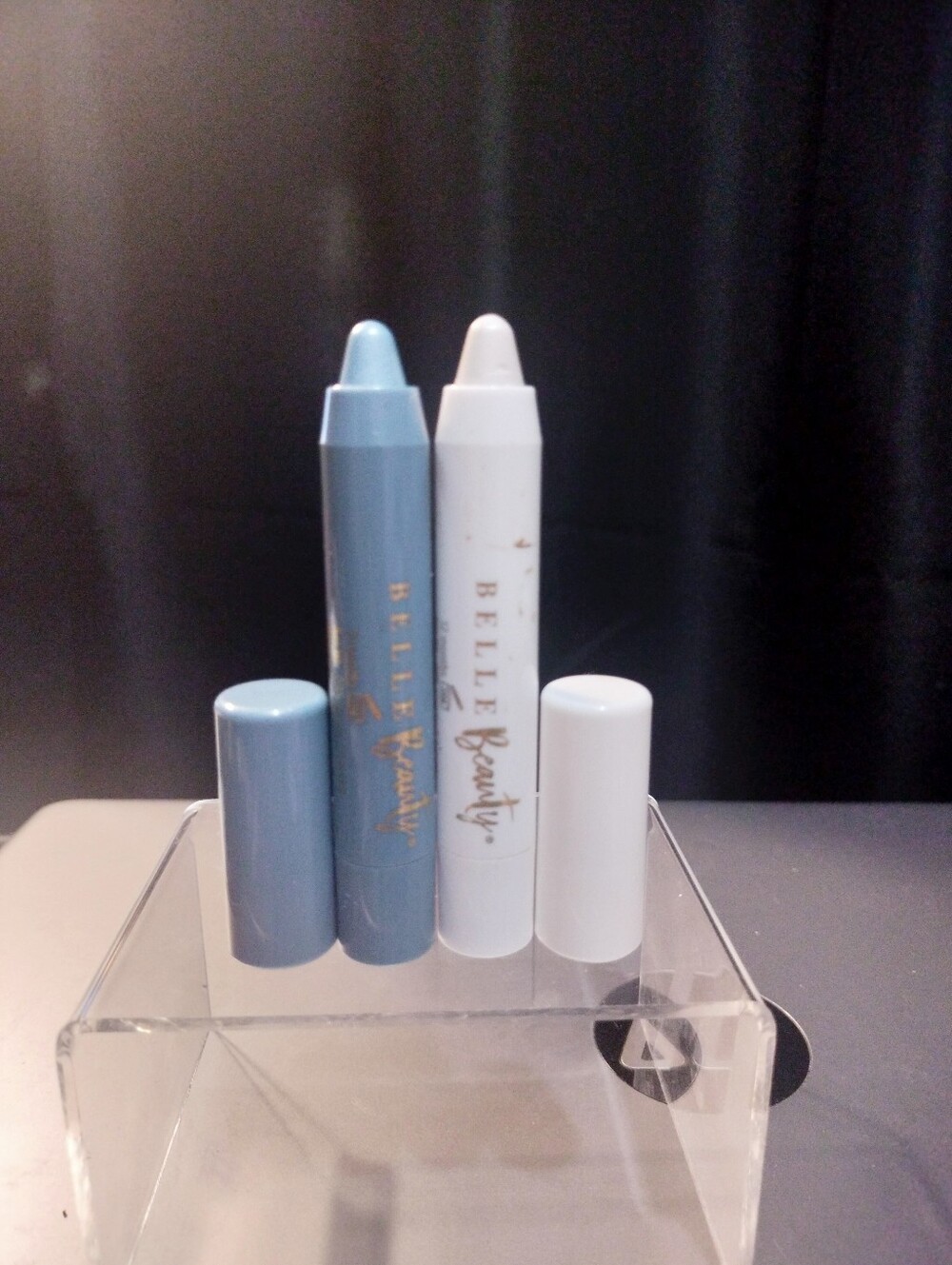 Belle Beauty Cream Eye Crayon Duo - Blue & White